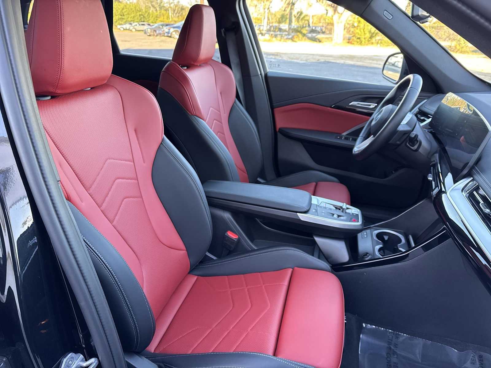 Thumbnail: 2025 BMW X1 - 20