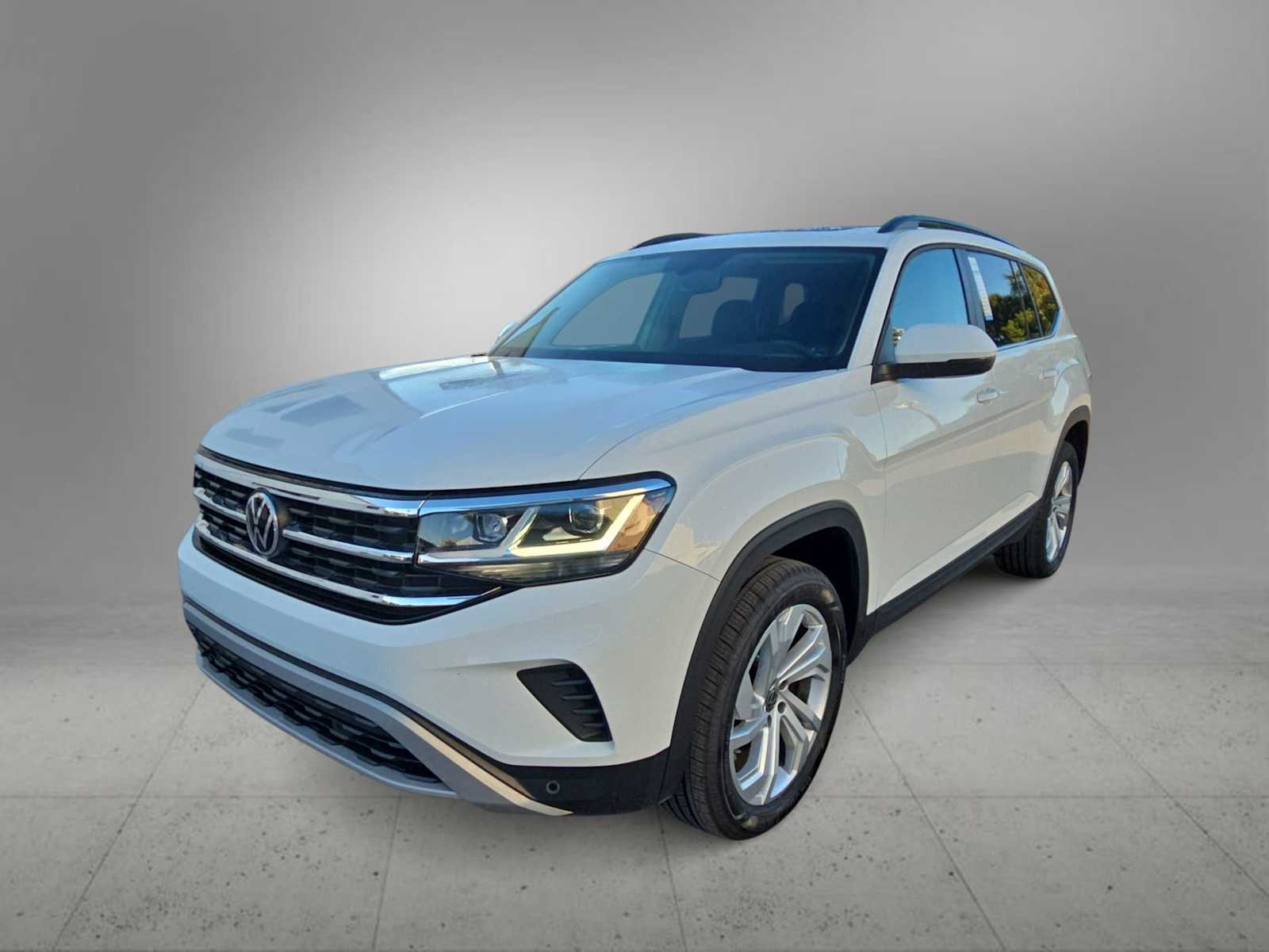 Thumbnail: 2022 Volkswagen Atlas - 4