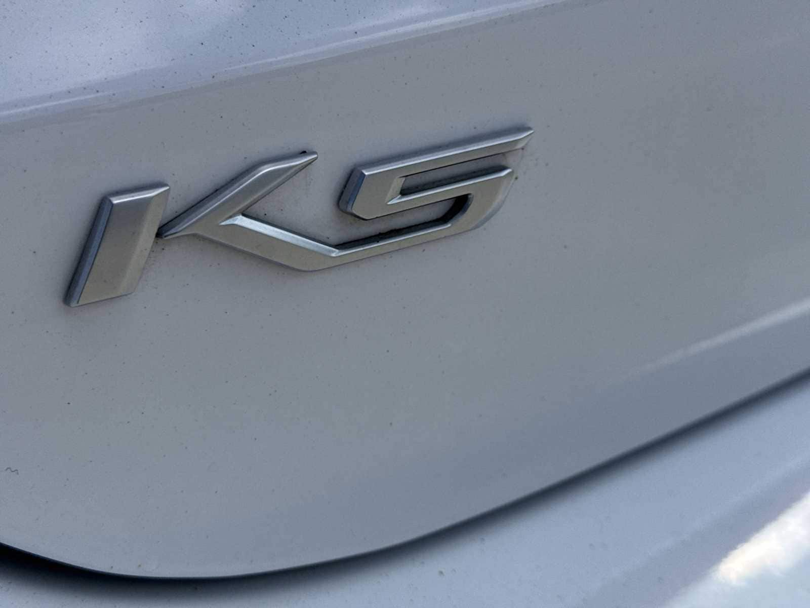 Thumbnail: 2022 Kia K5 - 11