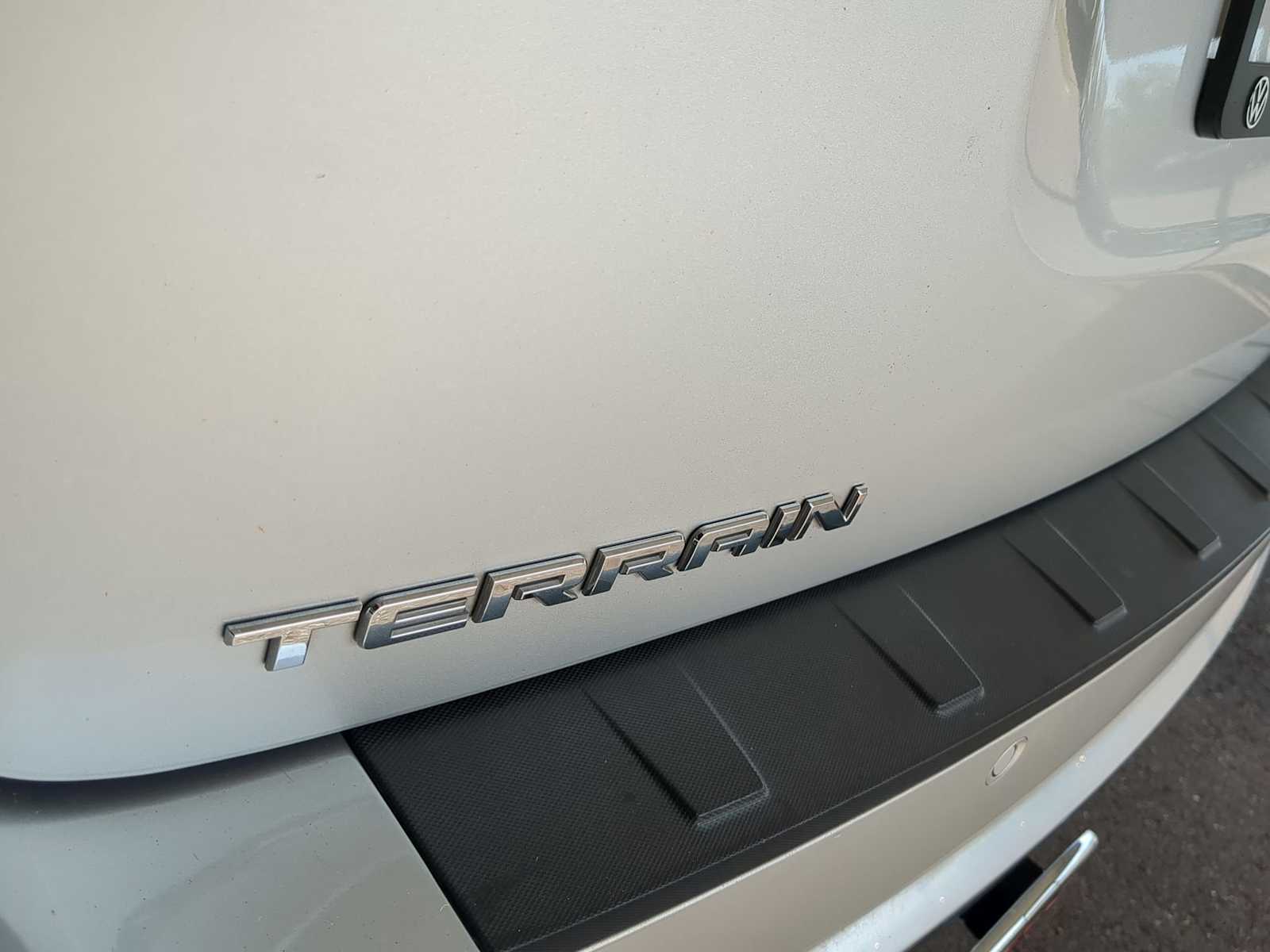 Thumbnail: 2013 GMC Terrain - 13