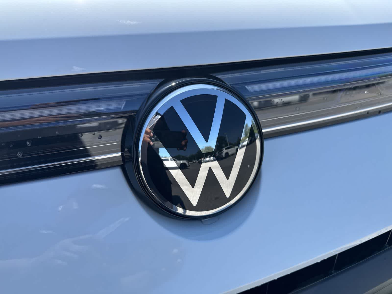 Thumbnail: 2026 Volkswagen Taos - 10