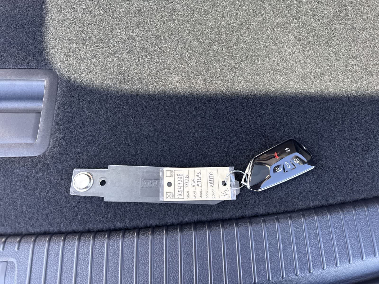 Thumbnail: 2026 Volkswagen Atlas - 35