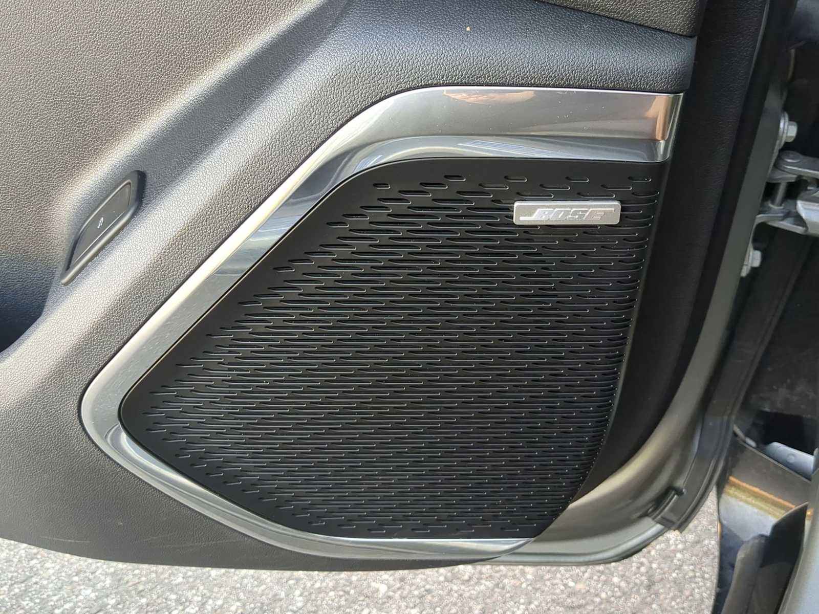 Thumbnail: 2024 Chevrolet Traverse - 32