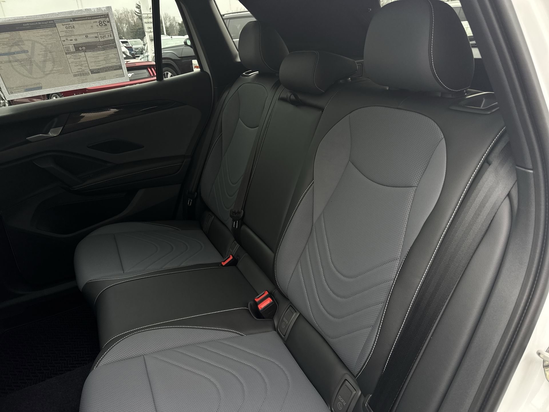 2026 Volkswagen Tiguan SE R-LINE BLACK - Photo 26