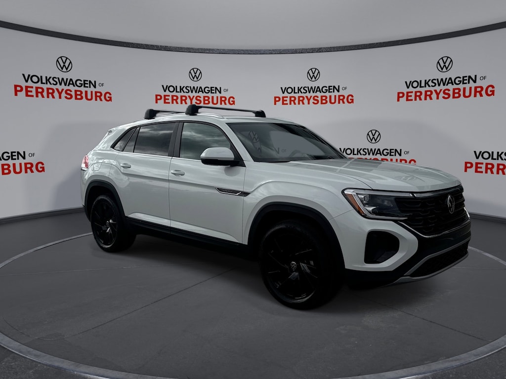 New 2026 Volkswagen Atlas Cross Sport SE w/Technology AWD w/ Panoramic Sunroof Package w SUV