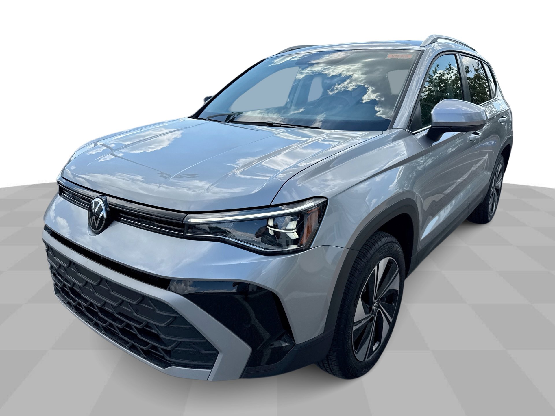 2025 Volkswagen Taos SE photo 4