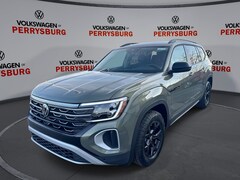 2026 Volkswagen Atlas Peak Edition AWD w/ 2nd Row Captains Chairs SUV