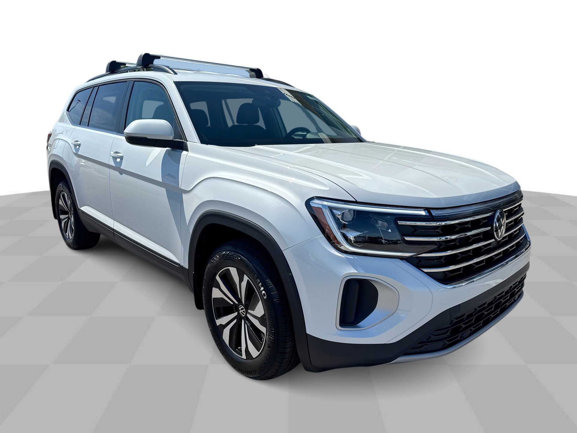2026 Volkswagen Atlas SE photo 2