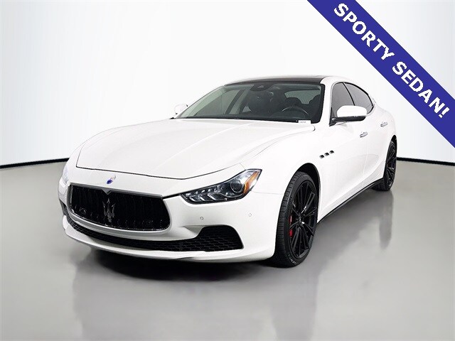 2017 Maserati Ghibli S Q4 photo 3