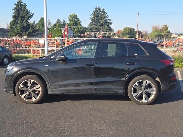2023 Audi Q4 50 E-tron Premium Plus photo 4