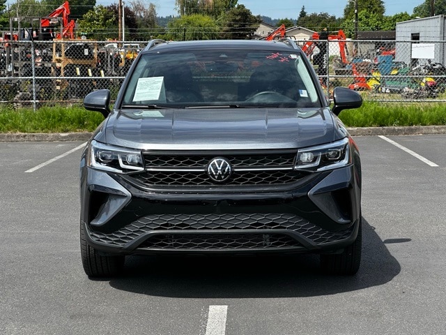 Used 2024 Volkswagen Taos SEL with VIN 3VV4X7B23RM081768 for sale in Puyallup, WA