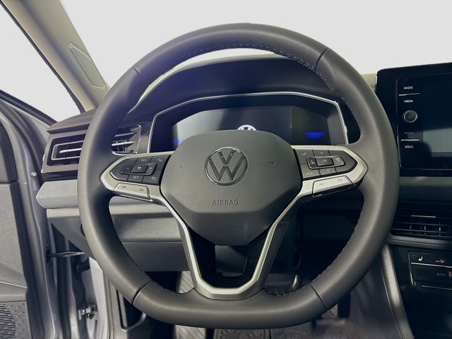 2026 Volkswagen Jetta SE - Photo 11
