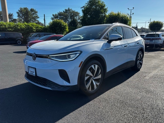 Used 2022 Volkswagen ID.4 PRO S with VIN WVGKMPE26NP046779 for sale in Puyallup, WA