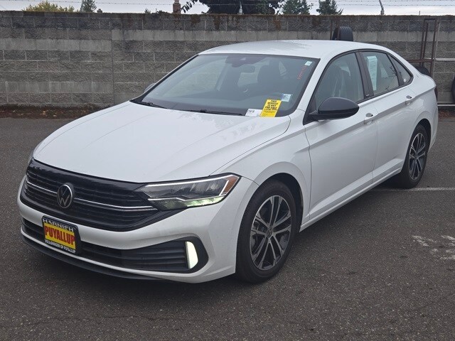 2023 Volkswagen Jetta 1.5T Sport photo 3