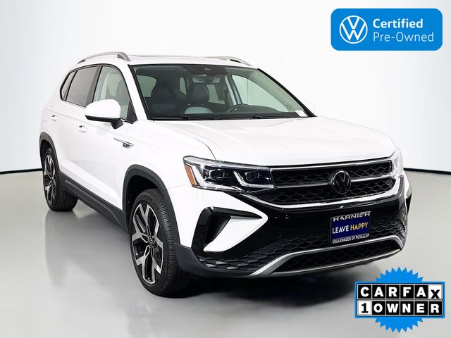 2023 Volkswagen Taos 1.5T SEL 4Motion's photo