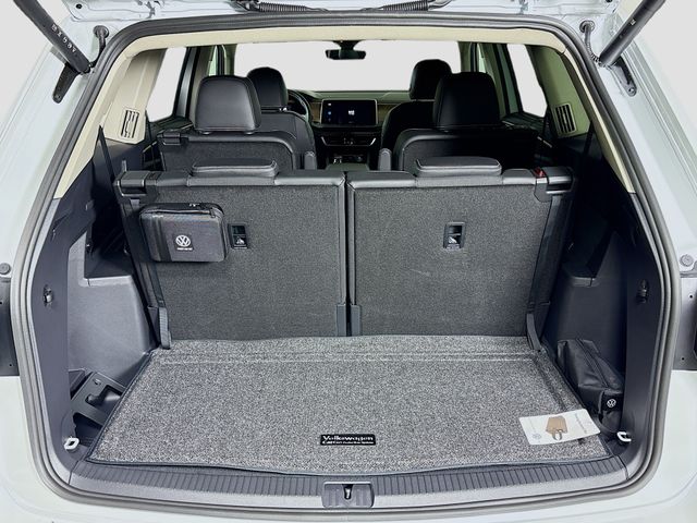 2026 Volkswagen Atlas SE w/Tech - Photo 26