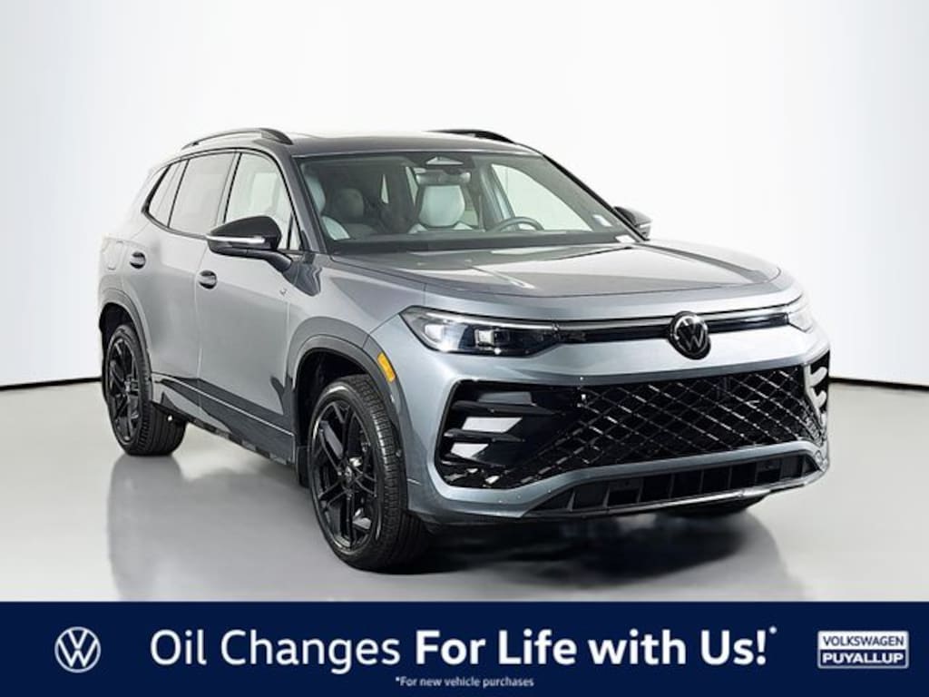 New 2025 Volkswagen Tiguan 2.0T SE R-Line Black SUV