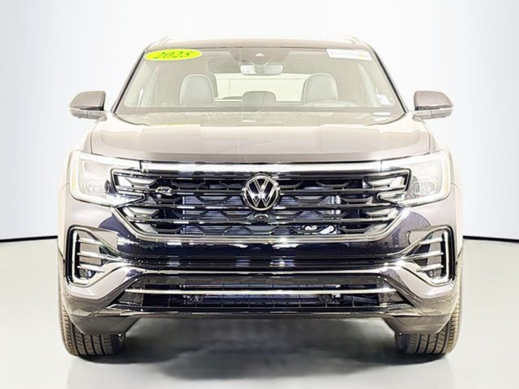 New 2025 Volkswagen Atlas Cross Sport 2.0T SEL Premium R-Line SUV