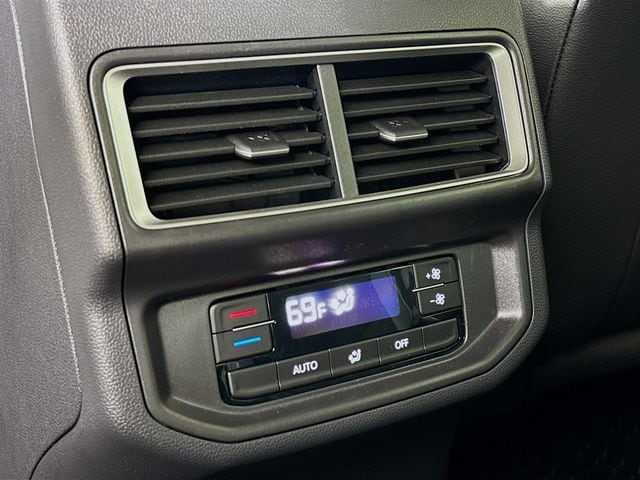 2026 Volkswagen Atlas SE w/Tech - Photo 25