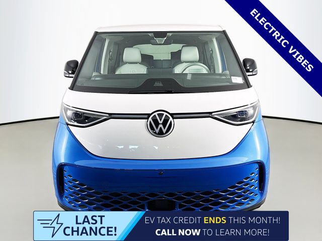 Used 2025 Volkswagen ID. Buzz 1st Edition with VIN WVG6YVEB7SH006954 for sale in Puyallup, WA