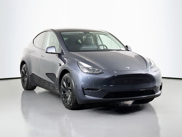 2023 Tesla Model Y Long Range Dual Motor All-Wheel Drive's photo