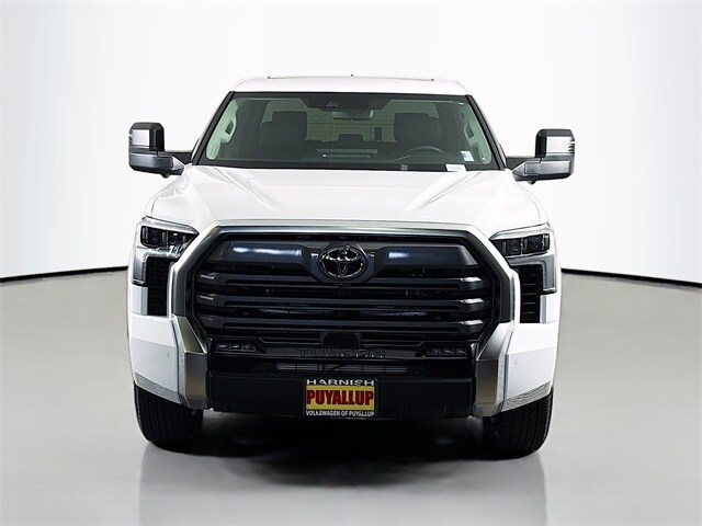 2023 Toyota Tundra Limited photo 2