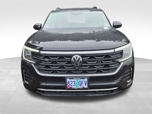 2025 Volkswagen Atlas SEL Premium R-Line photo 2