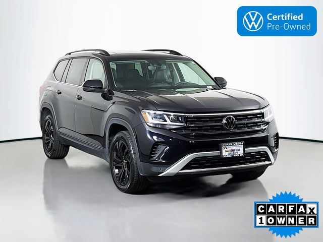 2023 Volkswagen Atlas 3.6L SE w/Tech 4MOTION's photo