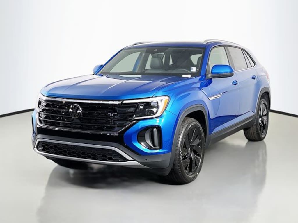 New 2025 Volkswagen Atlas Cross Sport 2.0T SE w/Technology SUV