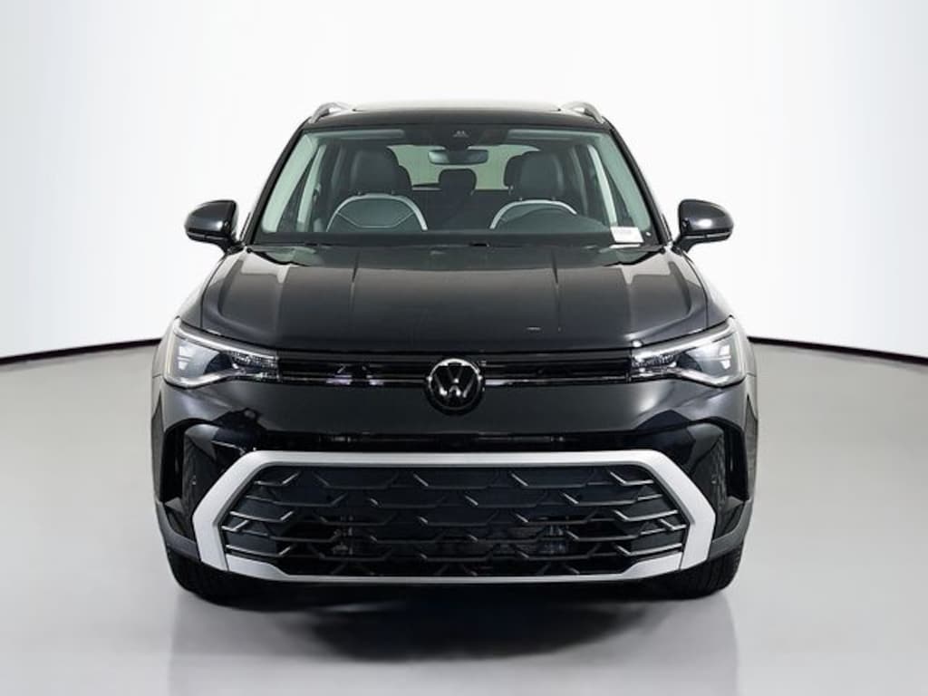 New 2025 Volkswagen Taos 1.5T SE SUV