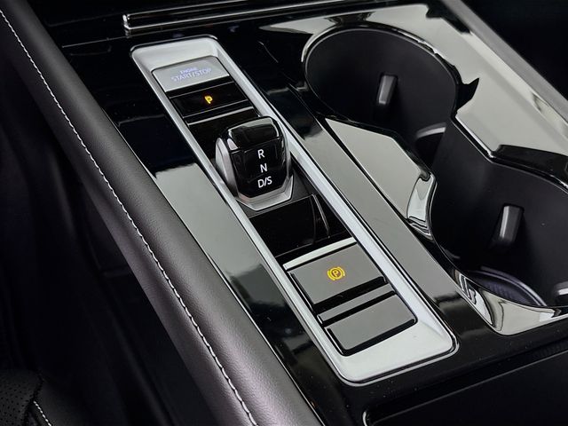 2026 Volkswagen Atlas SE w/Tech - Photo 18