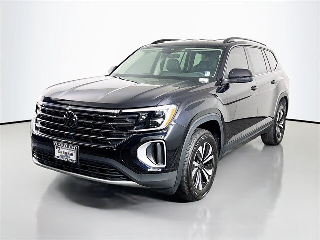 2024 Volkswagen Atlas SE photo 3