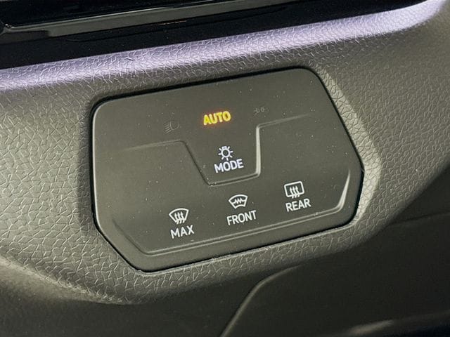 2026 Volkswagen ID.4 PRO - Photo 9