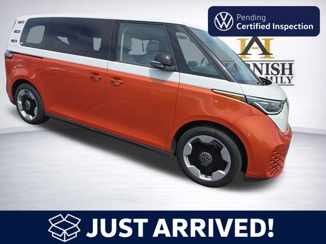 2025 Volkswagen ID. Buzz Pro S Plus 4Motion's photo