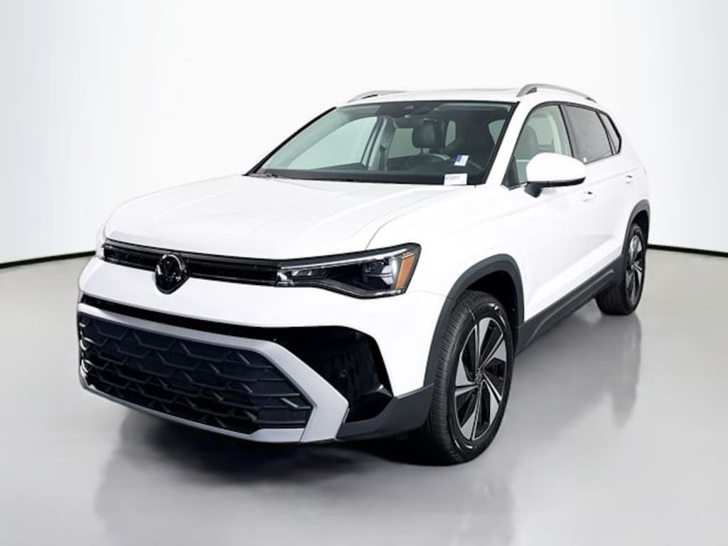 New 2025 Volkswagen Taos 1.5T SE SUV