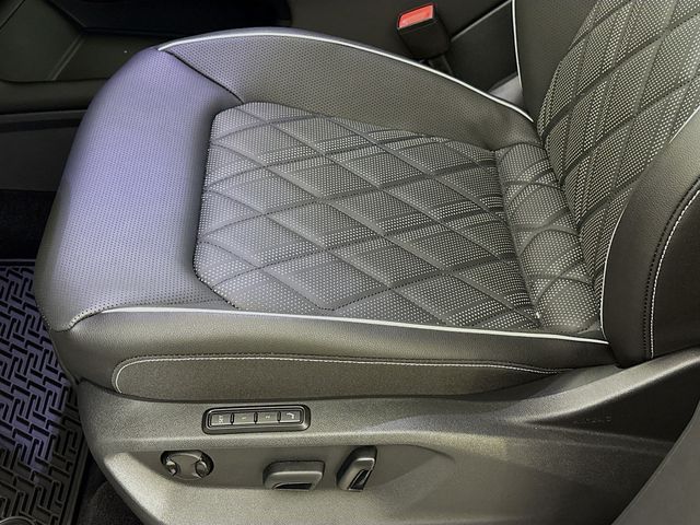 2026 Volkswagen Atlas SEL Premium R-Line - Photo 20