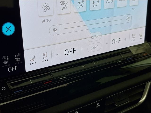 2026 Volkswagen Atlas SEL - Photo 17