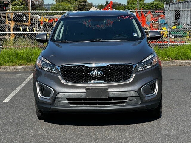 Used 2017 Kia Sorento LX with VIN 5XYPGDA32HG275787 for sale in Puyallup, WA