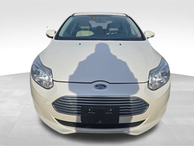 Used 2013 Ford Focus Electric with VIN 1FADP3R43DL153924 for sale in Puyallup, WA