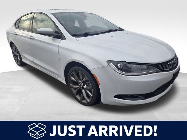 2015 Chrysler 200 S