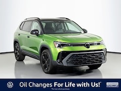 2026 Volkswagen Taos 1.5T SE Black SUV