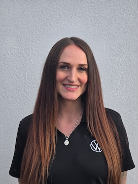 Staff member Hilary Hernandez from ID_250b52