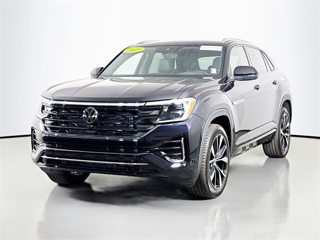 2025 Volkswagen Atlas Cross Sport SEL Premium R-Line photo 3