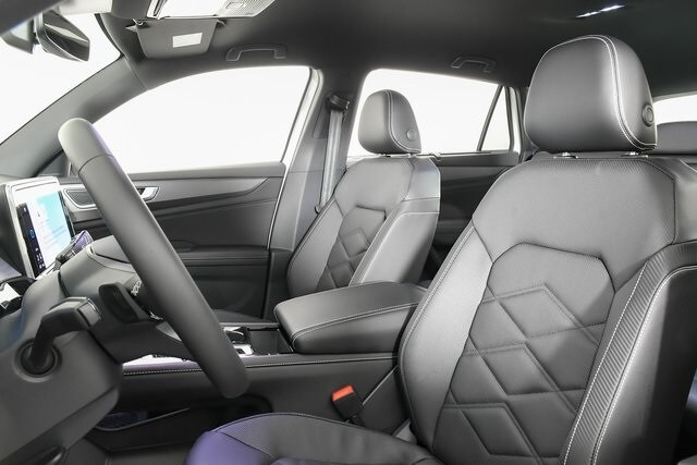 2025 Volkswagen Atlas Cross Sport SE Technology photo 4