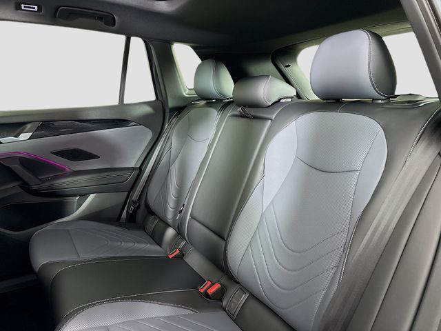 2026 Volkswagen Tiguan SE R-LINE BLACK - Photo 25