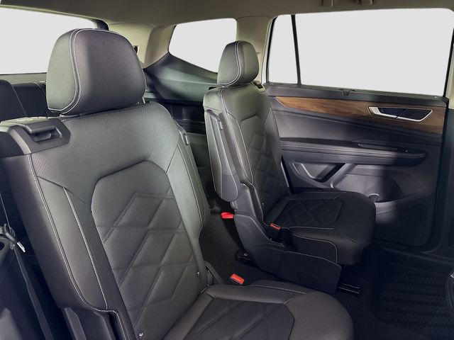 2026 Volkswagen Atlas SE w/Tech - Photo 28