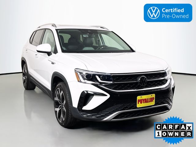 2023 Volkswagen Taos 1.5T SEL 4Motion's photo
