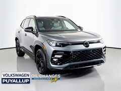 2025 Volkswagen Tiguan 2.0T SE R-Line Black SUV