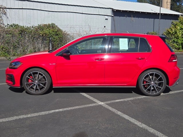 2021 Volkswagen Golf GTI Autobahn photo 3
