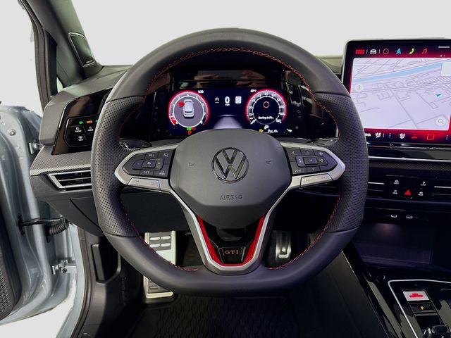 2025 Volkswagen Golf GTI SE - Photo 13